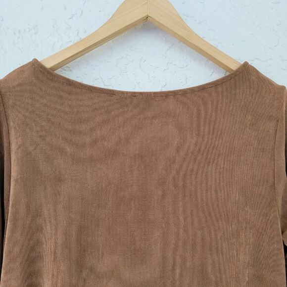 Chicos Travelers Classic Front Tuck Top Brown Women Size 1 M Draped Stretch - Picture 7 of 11
